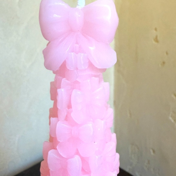 RARE Pink Bow Candle - Picture 2 of 4